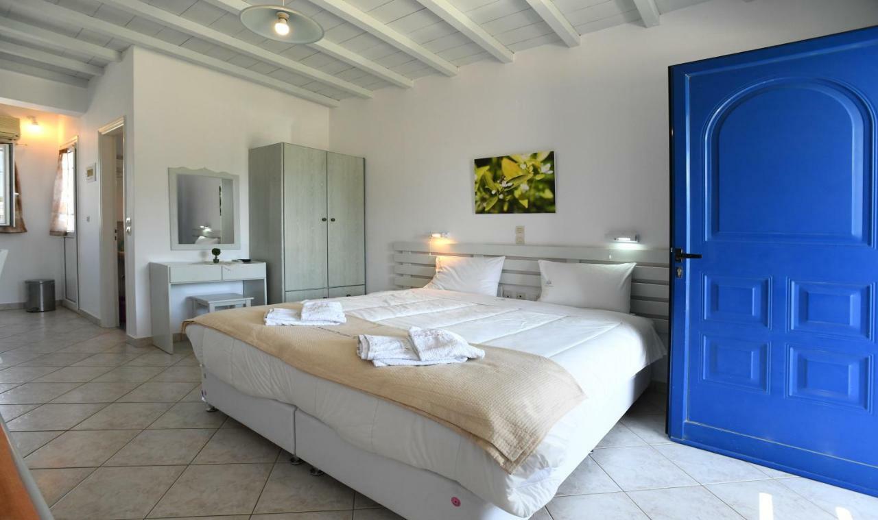 Nostos Beachfront Apartments & Studios Agios Ioannis  Exterior foto