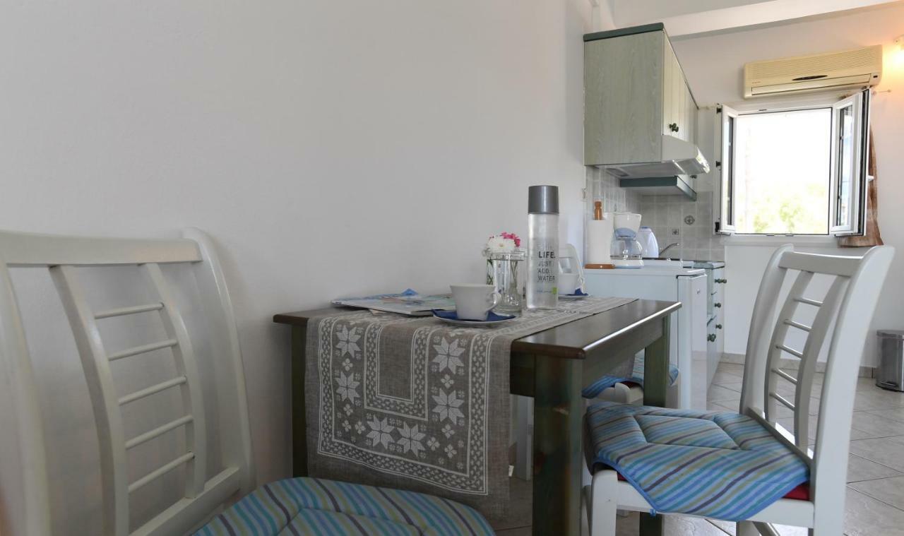 Nostos Beachfront Apartments & Studios Agios Ioannis  Exterior foto